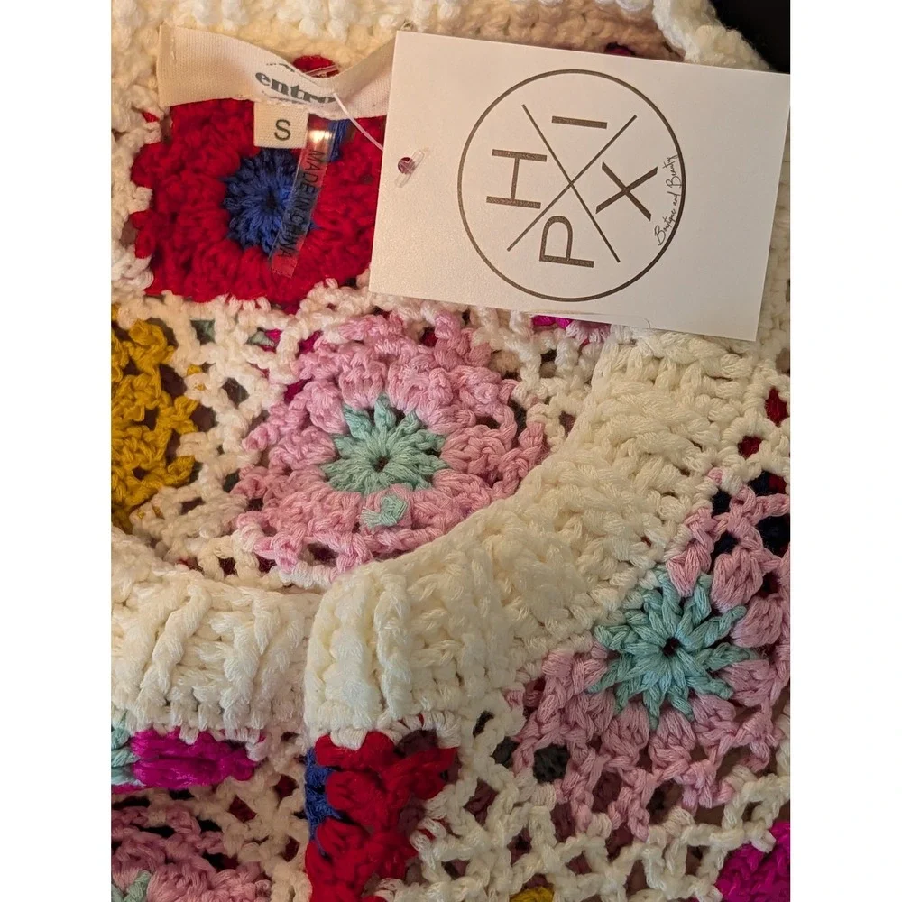 Entro Crochet Granny Square NEW Sweater Vest Floral Boho Ivory Size Small NWT
